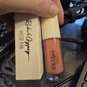 Master Plan Lip Gloss - Peach